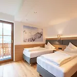 Bed & Breakfast Strolz Sankt Anton am Arlberg