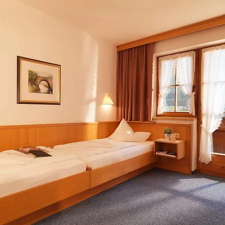 Strolz Alojamento de Acomodação e Pequeno-almoço Sankt Anton am Arlberg